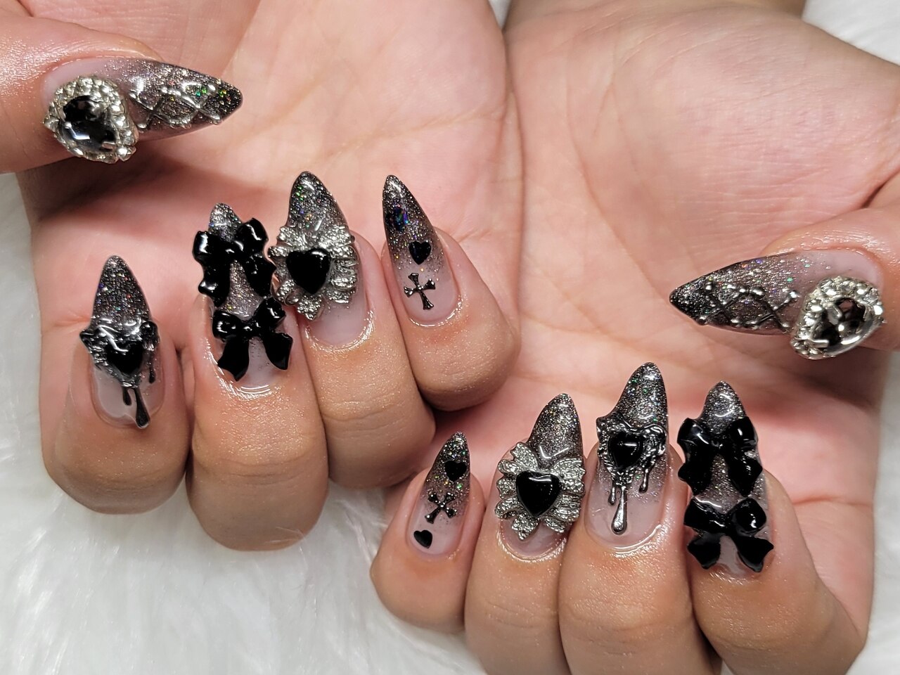 2026年冬トレンド】量産型ネイルのネイルデザイン集｜人気順