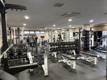 グランドマッスルジム(GRAND MUSCLE GYM)の雰囲気(トレーニングルーム)