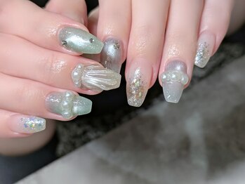アンダーフェリス(UNDER feliz)/マーメイドネイルも急上昇◎