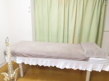 中央治療院の雰囲気(リラックスできる環境を整えています)