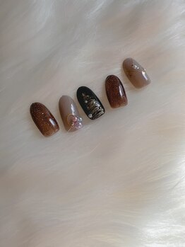 ミテソロ(mi tesoro)/2024年12月定額ネイル 7700