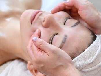 クレモール(CREMOR)の写真/憧れの美しいフェイスラインへ☆むくみ・筋肉を整えて、お顔のバランスにしっかりアプローチ◎