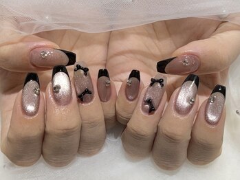 ブラックフレンチネイル