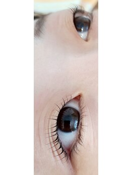 コア(Koa)/一重の方でも上がるパリジェンヌ