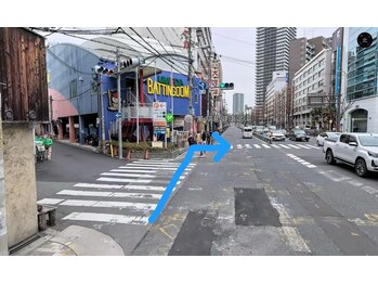 エルア 梅田堂山店(elua)/