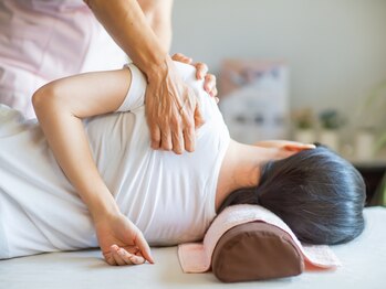 美楽レディスカイロサロンの写真/【慢性的な首コリ・肩コリ解消◎】筋肉をほぐし・姿勢バランスを整え痛みや重だるさを根本改善★