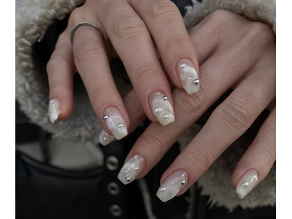 ネイルプラス(nail + plus)の写真