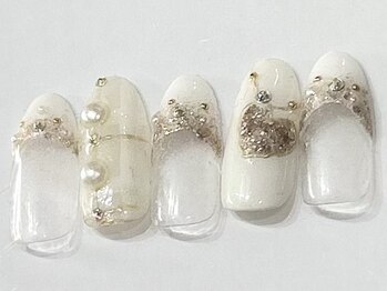 シャルム(Charme)/華やかホワイトフレンチハート