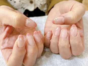 フチュール(futur)/エアブラシでボーダーフレンチ!