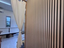 アブサロム(Absalom.)/室内