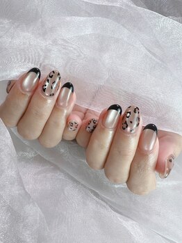 ラウレア(Laulea)/アニマルネイル