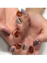 アイラッシュアンドネイル ブルーミン(Bloomin)/べっ甲柄