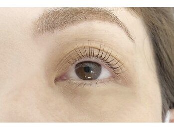 アムール(AMOUR)/パリジェンヌラッシュリフト