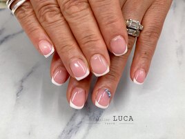 M-244 大人上品フレンチネイル