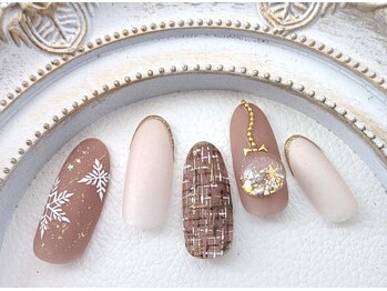 キラキラ可愛いスノードーム