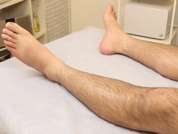 グラティアス(Gratias.)/膝下脱毛~施術前~