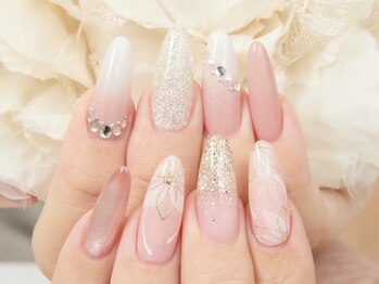 ディーネイル 池袋(D-nail)の写真/池袋駅西口徒歩3分■HANDもFOOTもオフ込¥3900~!■選べるデザイン250種以上!選べるカラ-200色以上!