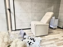 ロコティアラ(Roco Tiara)の雰囲気（リクライニングソファーでゆっくりくつろいでいただけます♪）