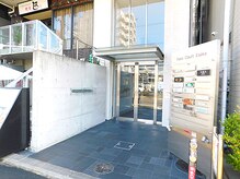 江坂駅徒歩3分のデザイナーズマンションはセキュリティも万全！
