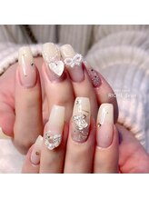 リッシュ ドゥ(RICHE deux)/うるちゅるん♪白グラネイル