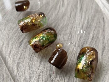 アロ(alo.)の写真/≪New*プライベートサロン≫がっつりデザインお任せください！豊富なパーツ＆カラーで理想の指先に♪