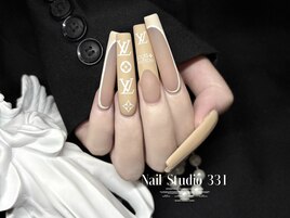 マット感☆ヴィトンネイル