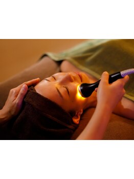 ホウレイ線・たるみ改善！予防ケア