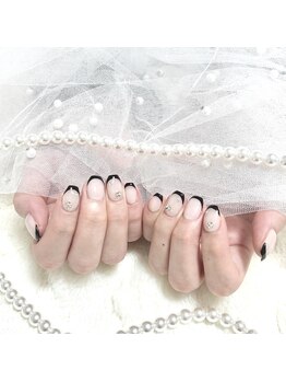 黒フレンチ★ショートネイル