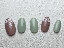 【初回オフ無料】フラワーネイル