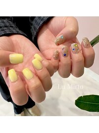 イエローネイル／アシメネイル
