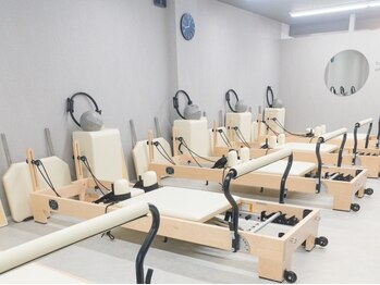 エンボディ ピラティススタジオ 野田阪神店(EMBODY Pilates Studio)/