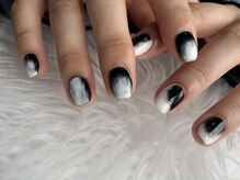 ラヴィッシュ(LAVISH)/もやもやネイル