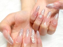 ヴィア(Via)の雰囲気（長い爪も清潔感のある美しい指先に!デザイン豊富で長さだしもOK!）