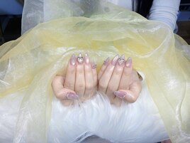 フレンチのワンホンネイル