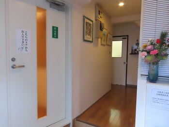 蓬治療所/院内の廊下