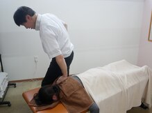 ヘルスケアサロン リビア/肩の施術