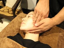 ロミハリ(LomiHari)/小顔フェイシャル