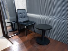 エーベース 横浜店(A-BASE)の雰囲気（音楽を聴きながらスタッフと趣味の話で盛り上がります。）