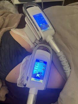 フェリシア(FELICIA)の写真/【気になる下半身を集中ケア!】ヒップをキュッと引き締め、太ももの間に隙間を作りたい方におすすめ◎