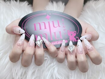 ミュウミュウ(miumiu)/大きいキラキラハート