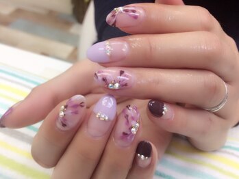 ネイル サロンティーラ(Tilla)/定額ネイル