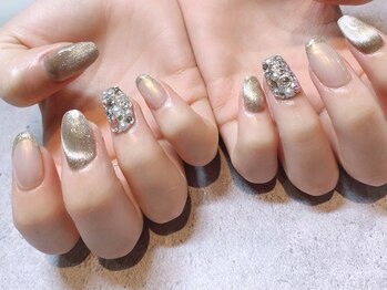 ネオリーブドレスネイルアンドアイラッシュ(Neolive dress nail&eyelash)/*持ち込みデザイン*