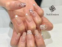 ネイル エミュスト(Nail Emuest)/フレンチネイル/ホロネイル
