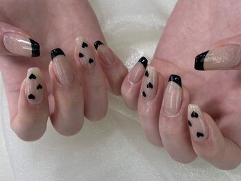ルーラネイル(Lura nail)/黒フレンチネイル