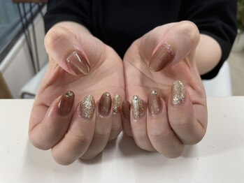 シュシュグラティ(chou chou Gratiii)の写真/【毎回オフ込み★】サンプルから選べる定額コース￥5500/パラジェルに変更可◎フットもお選びいただけます!