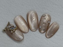 上品ニュアンス×ビジューネイル