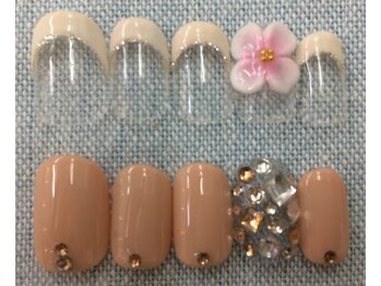 ネイルサロン チュシャ(cheshie)/選べるハンドデザイン￥6500