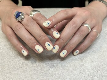 ロクサンサン(633)/キラキラネイル