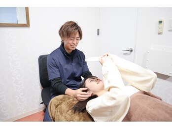 エール シガ(AILE SHIGA)の写真/【肩こり・腰痛改善】1人1人のお悩みに寄り添いプロが身体の歪みに徹底的にアプローチ♪60分￥8800→￥2850