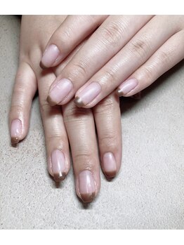 ラグネル(Luxnal)/フレンチネイル